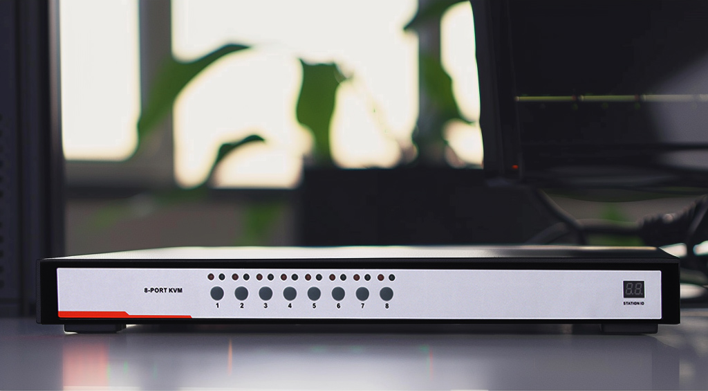 8 KVM-управлений благодаря Evetron SD 81U2